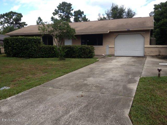 1651 Paragon Road Southeast Palm Bay, FL 32909 - Photo 1 of 6 IMG_2196