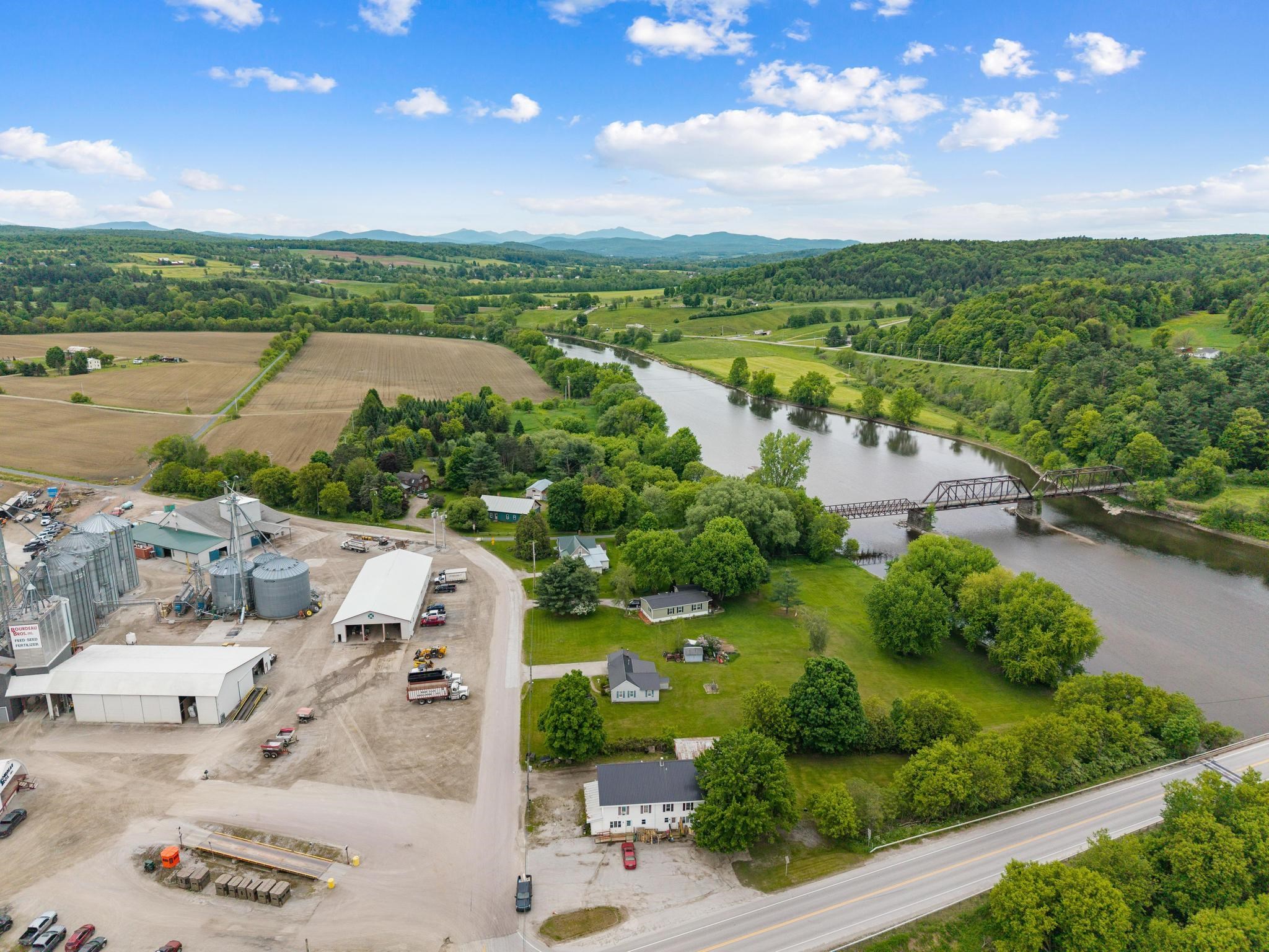 4232 Highway 105 Sheldon, VT 05483 - Photo 7 of 21