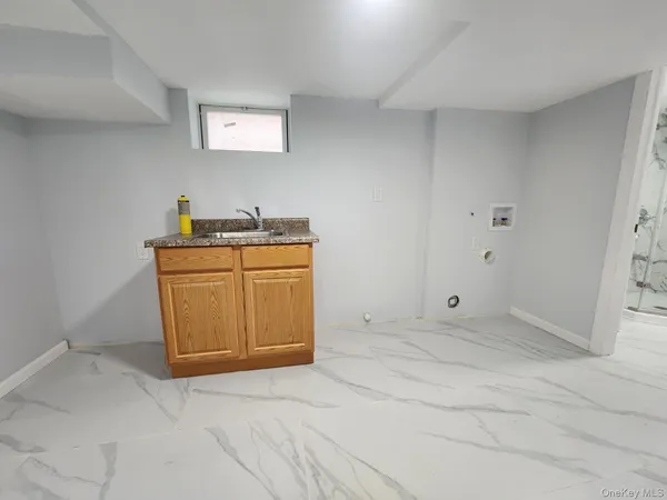 a view of a storage & utility room