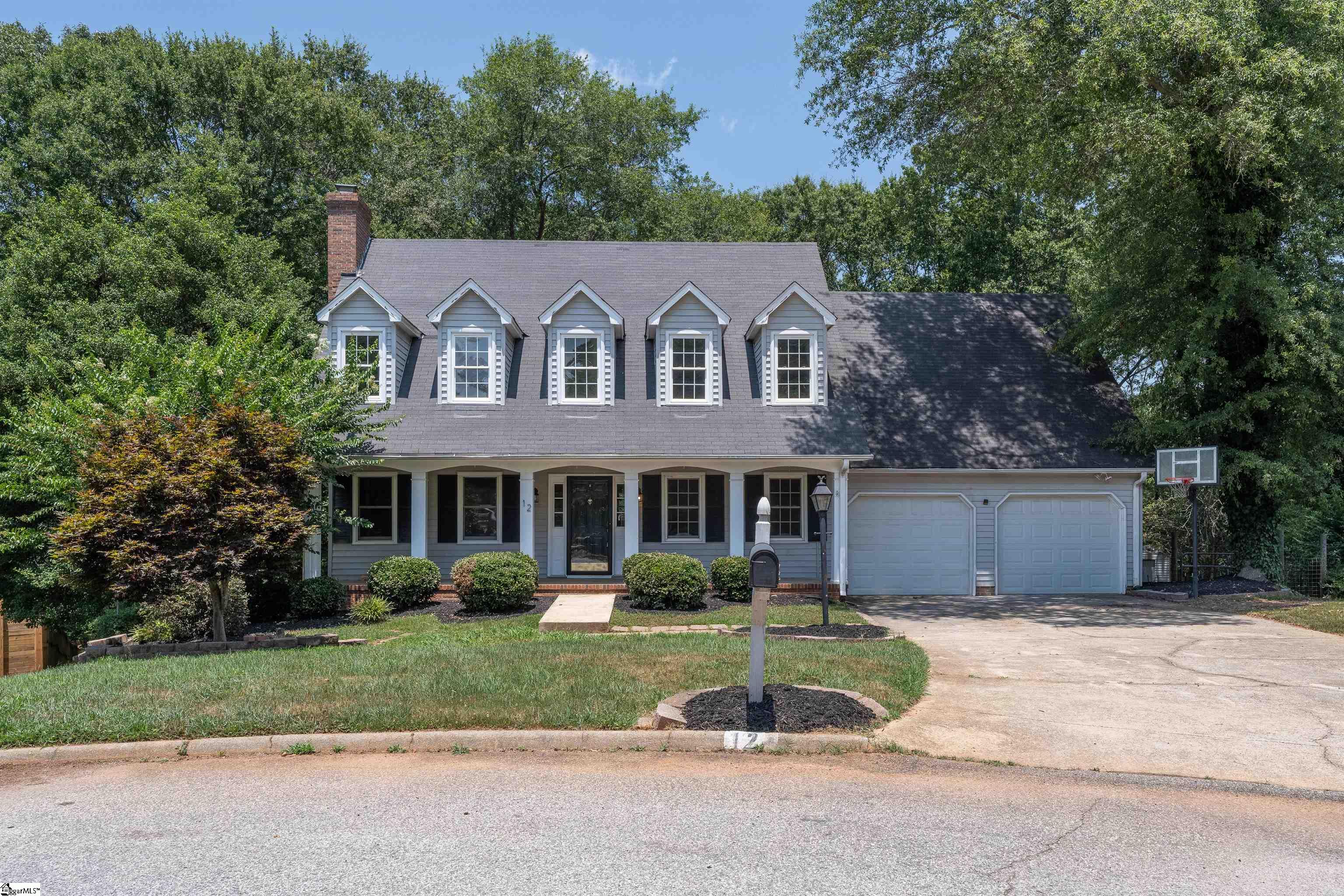 12 Dustin Brook Court Mauldin, SC 29662 - Photo 1 of 37 Gallery Image 1