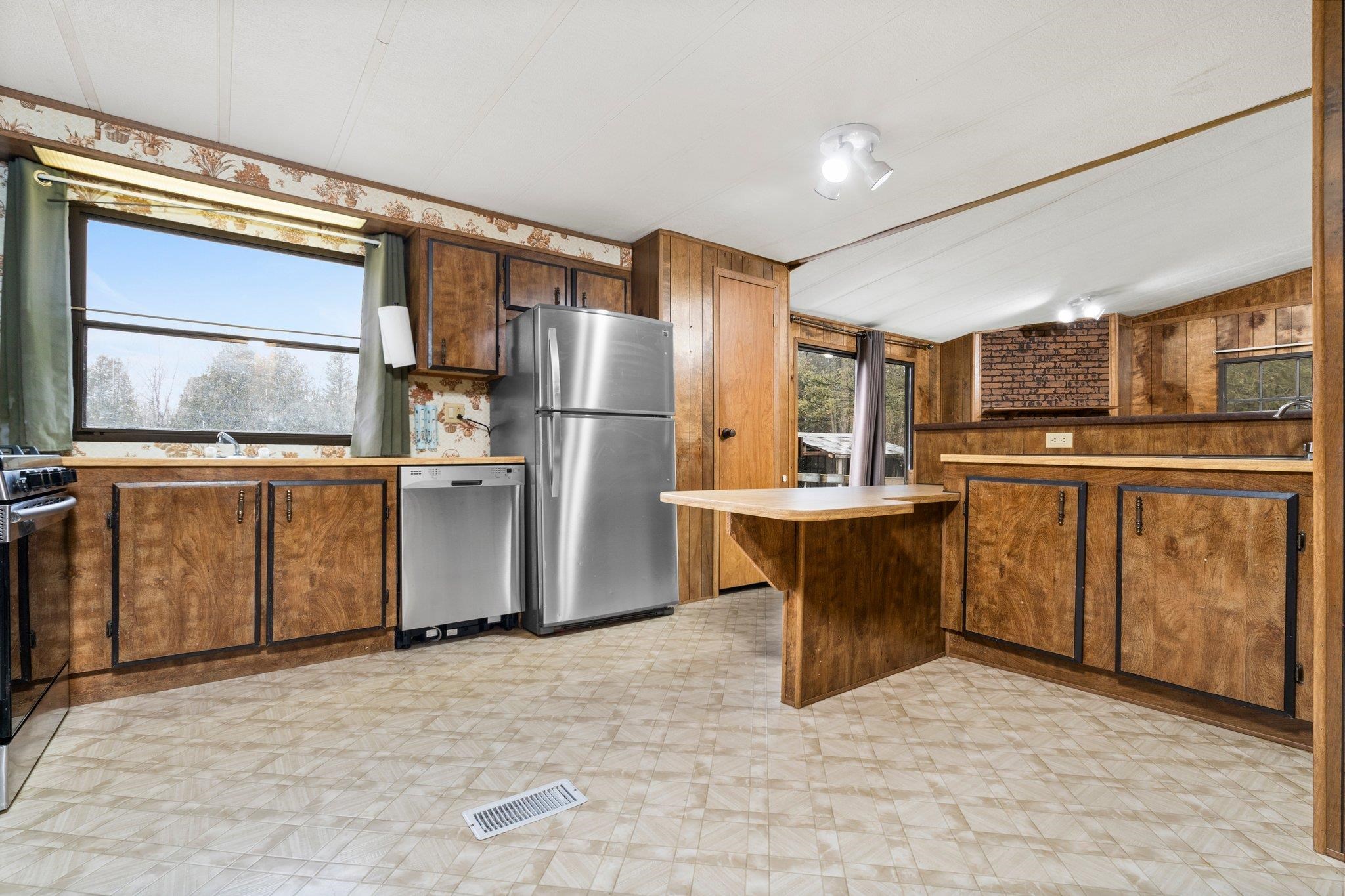 6694 Pierce Road Kingsley, MI 49649 - Photo 12 of 45