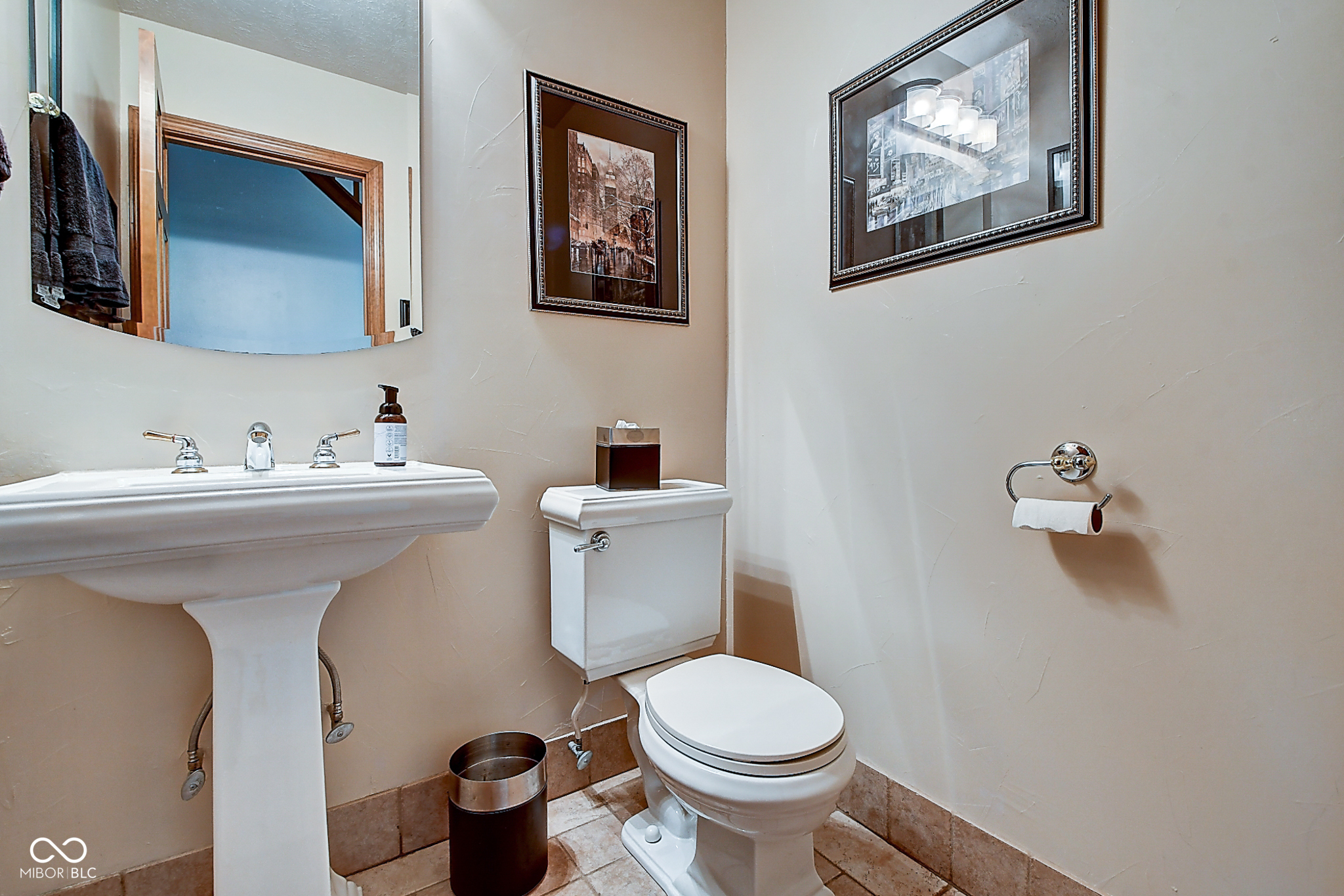 10055 Walthan Way Fishers, IN 46037 - Photo 26 of 50