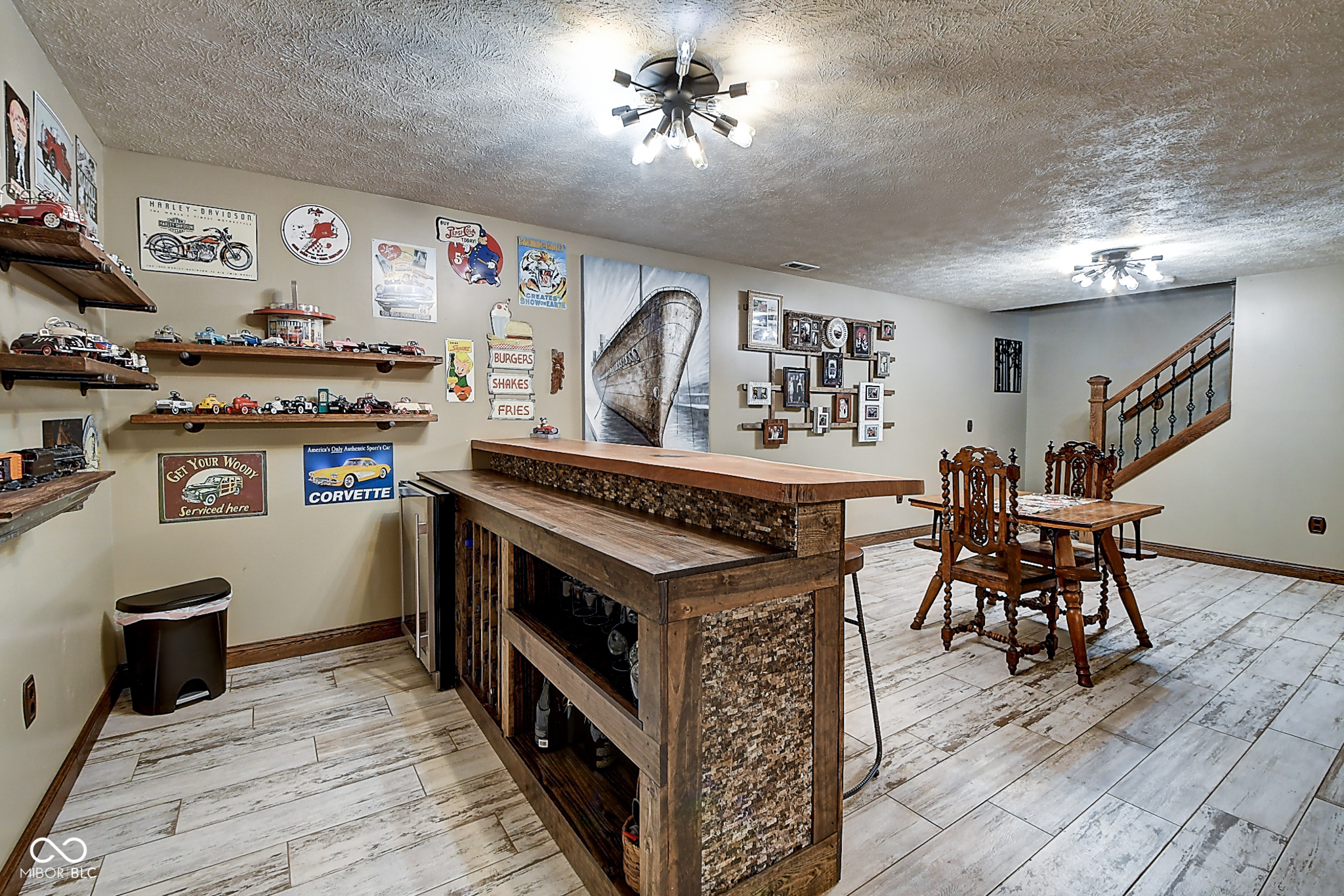 10055 Walthan Way Fishers, IN 46037 - Photo 41 of 50