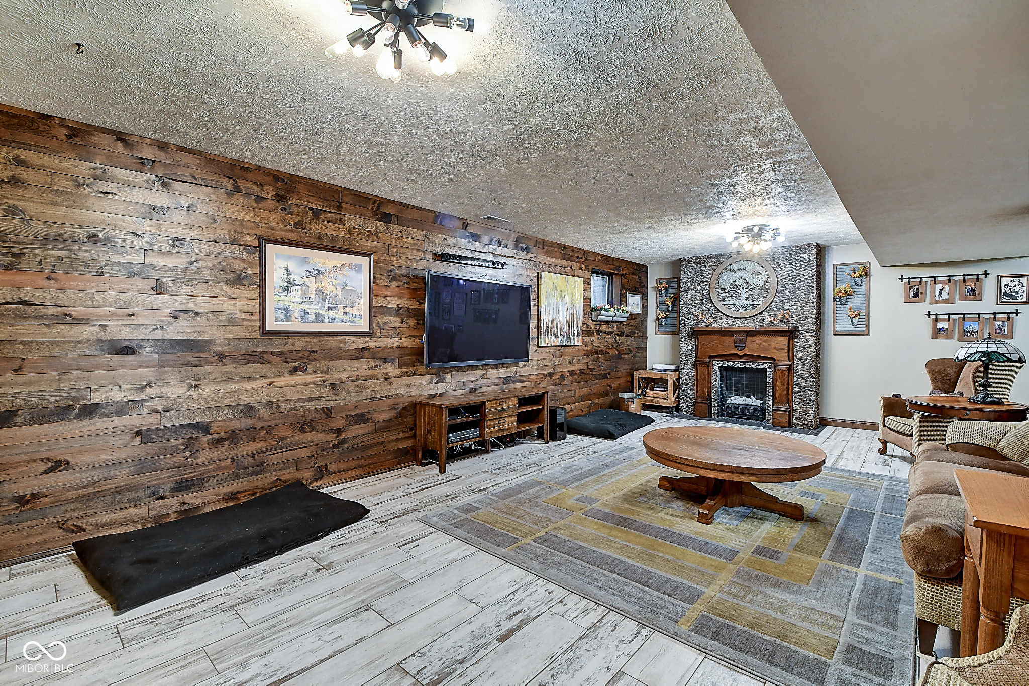 10055 Walthan Way Fishers, IN 46037 - Photo 42 of 50