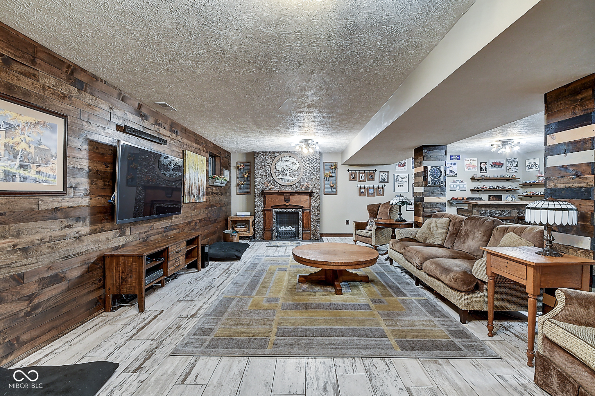 10055 Walthan Way Fishers, IN 46037 - Photo 43 of 50