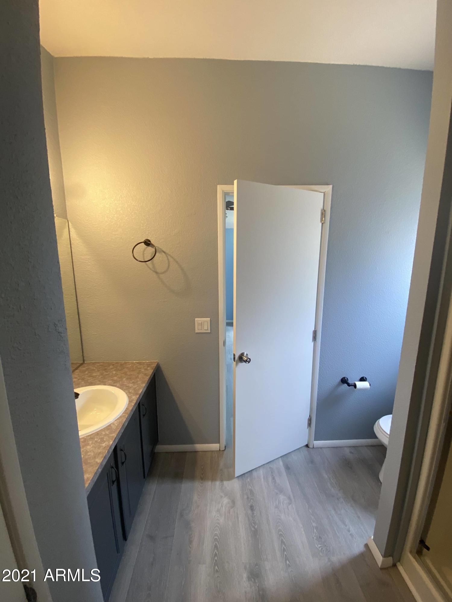 8601 Poland Road Mayer, AZ 86333 - Photo 25 of 58 Master Bath Entry