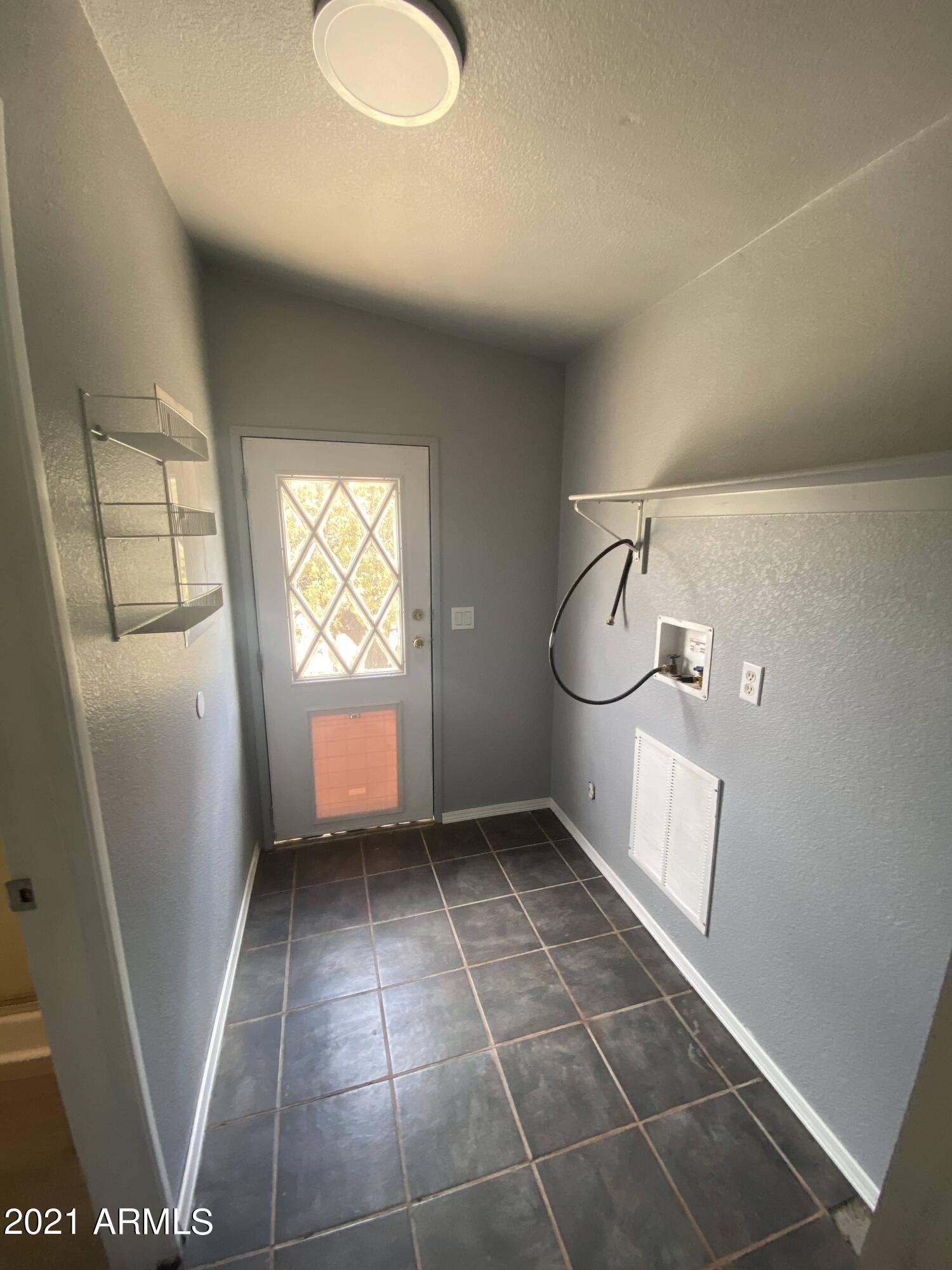 8601 Poland Road Mayer, AZ 86333 - Photo 28 of 58 Laundry Room
