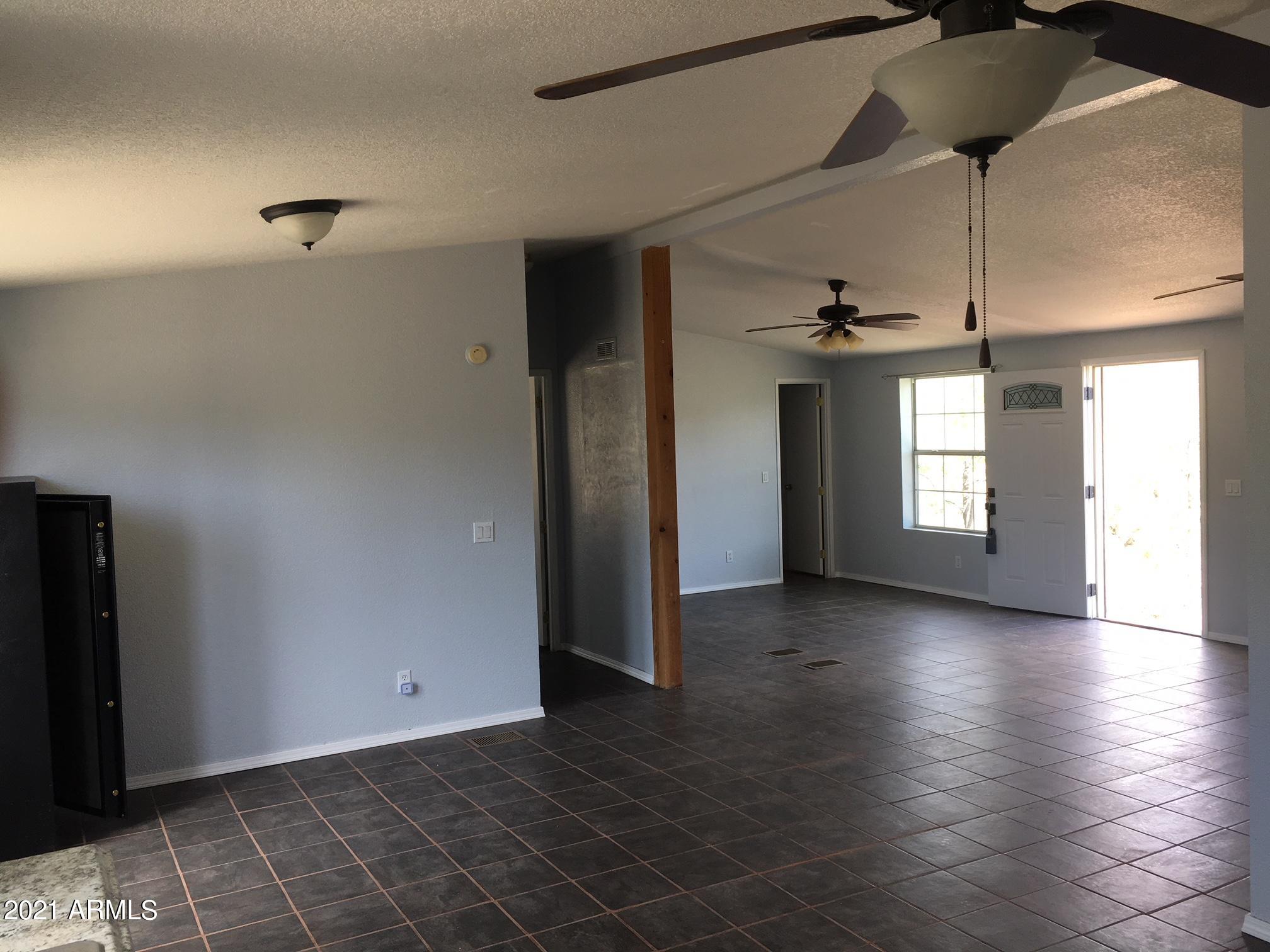 8601 Poland Road Mayer, AZ 86333 - Photo 38 of 58 Dining Room_Living Room