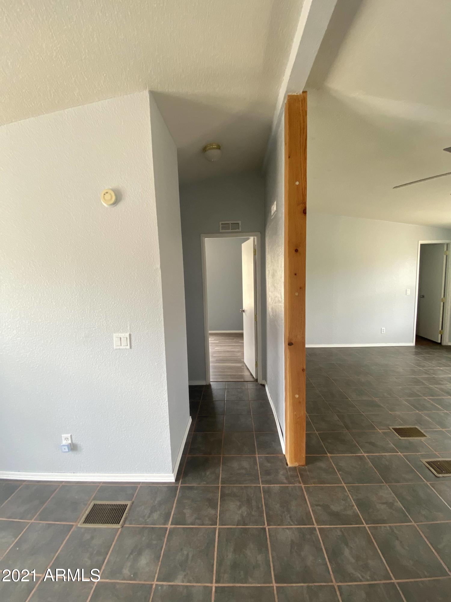 8601 Poland Road Mayer, AZ 86333 - Photo 39 of 58 Hallway to Second Bedroom_Bathroom