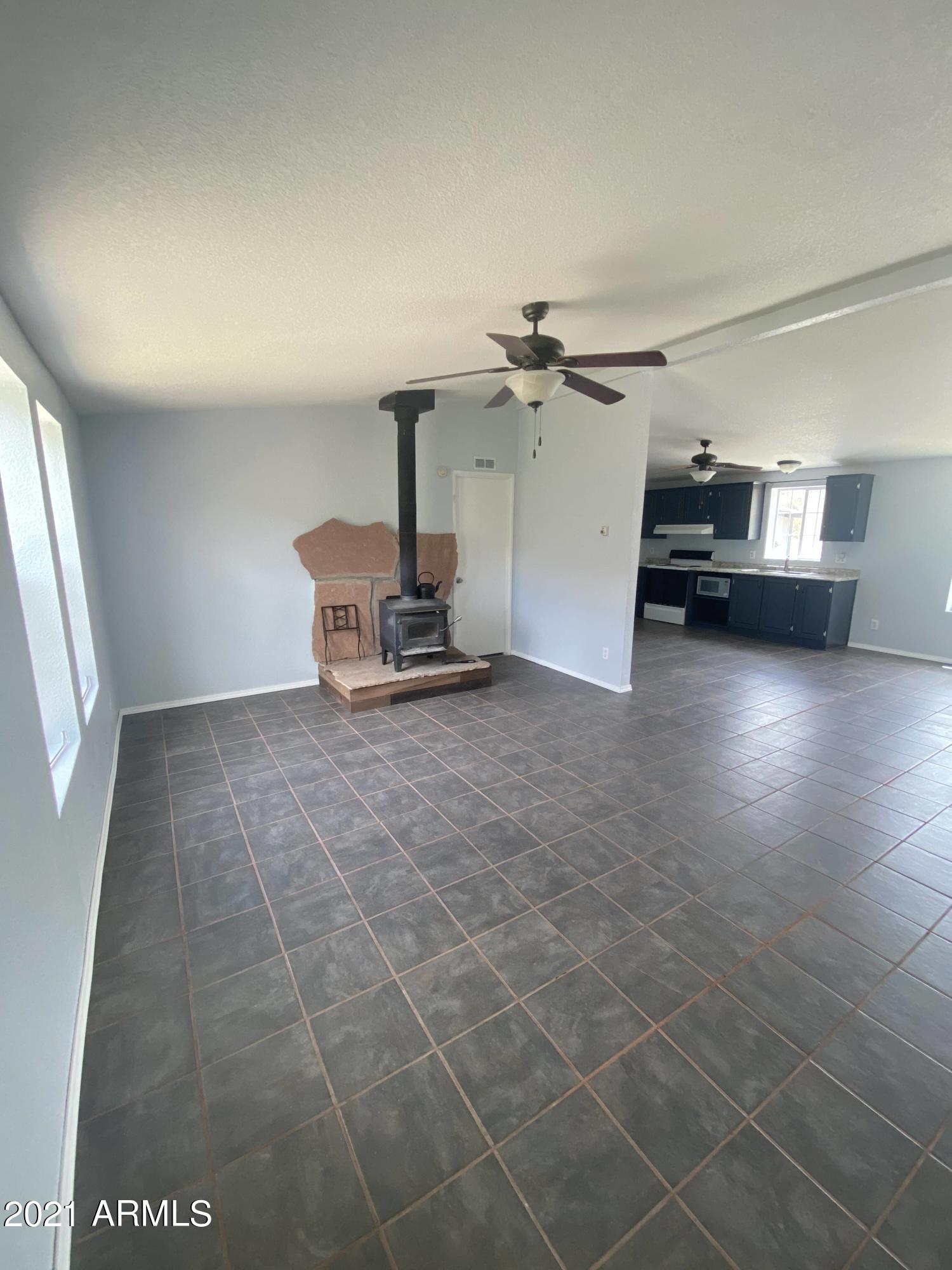 Living room_Kitchen