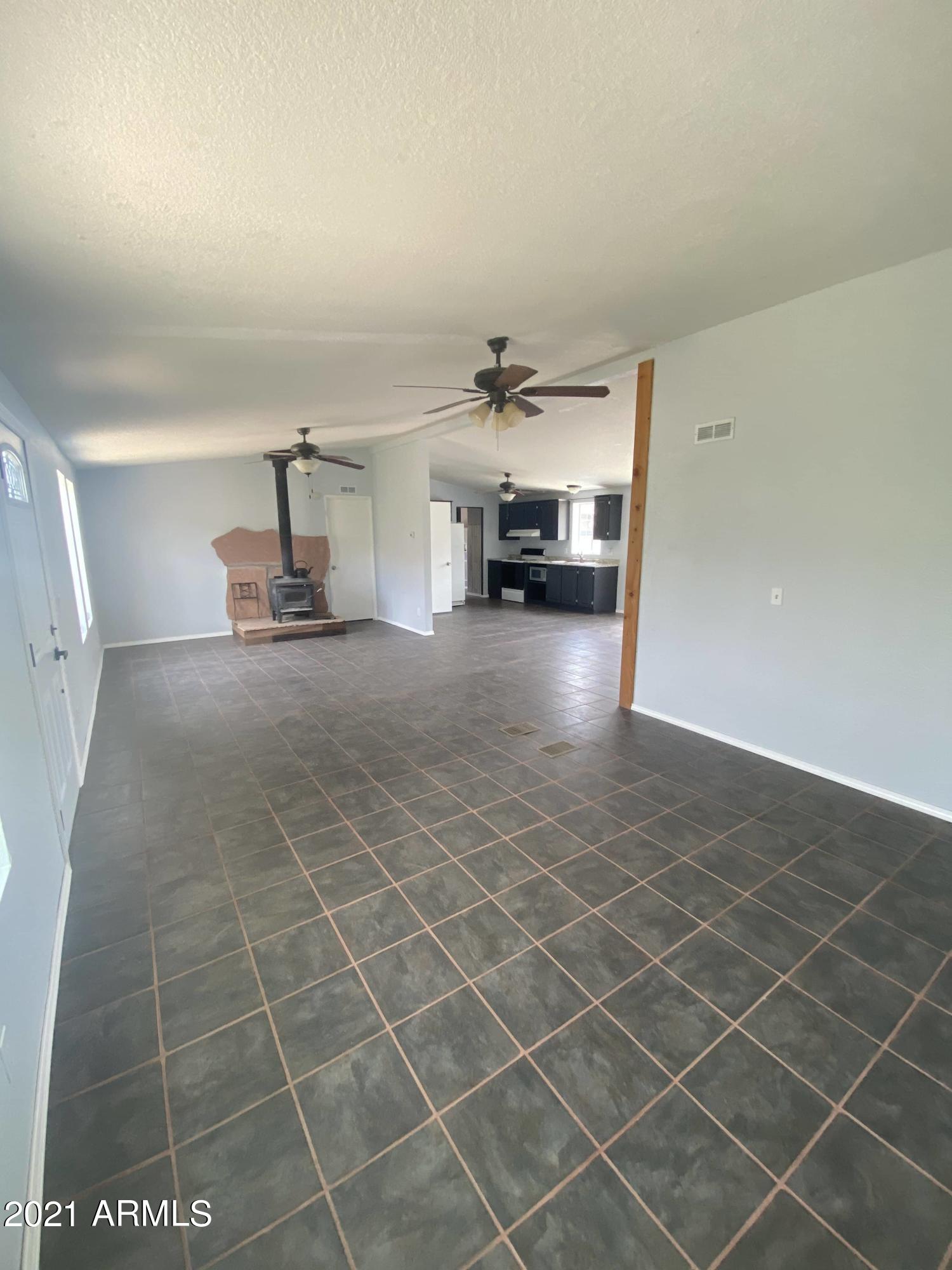 8601 Poland Road Mayer, AZ 86333 - Photo 9 of 58 Living Room_Kitchen