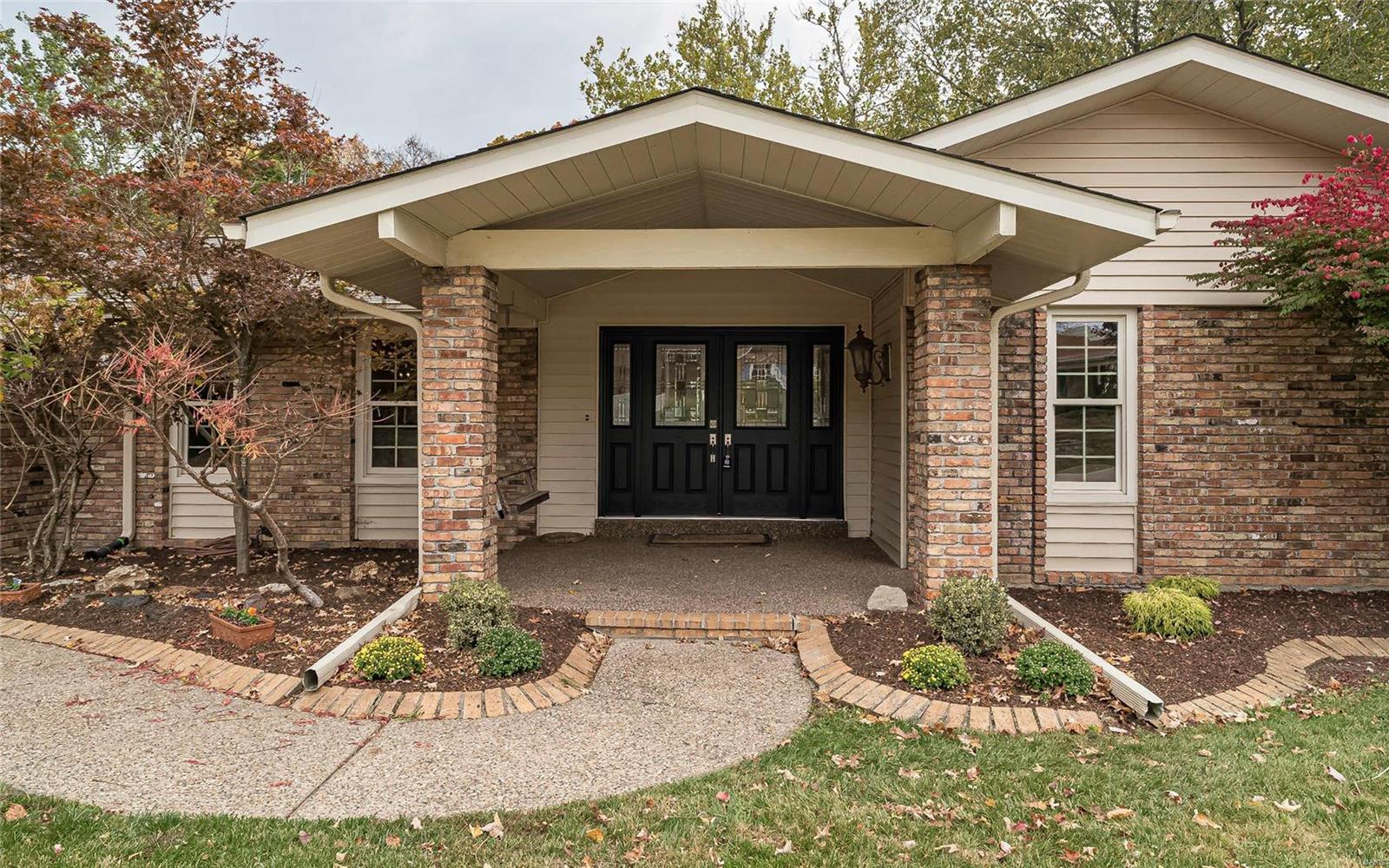 14492 Ladue Road Chesterfield, MO 63017 - Photo 2 of 50