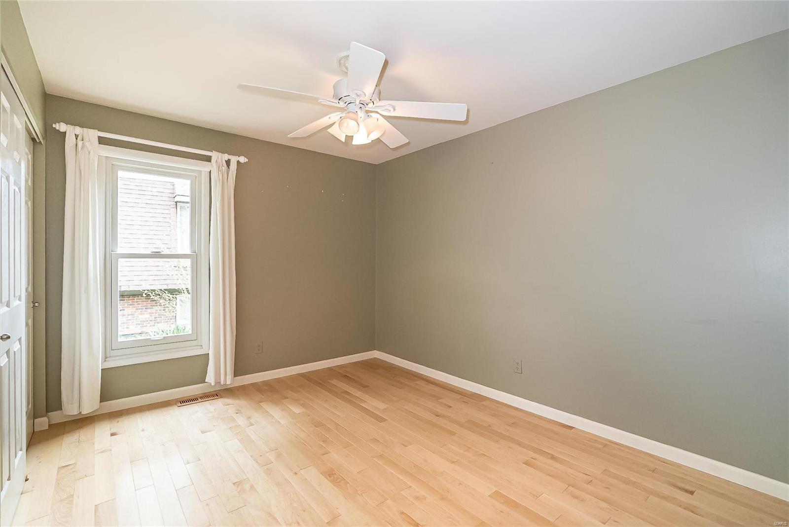 14492 Ladue Road Chesterfield, MO 63017 - Photo 24 of 50