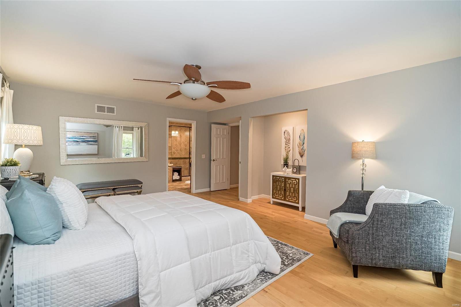 14492 Ladue Road Chesterfield, MO 63017 - Photo 34 of 50