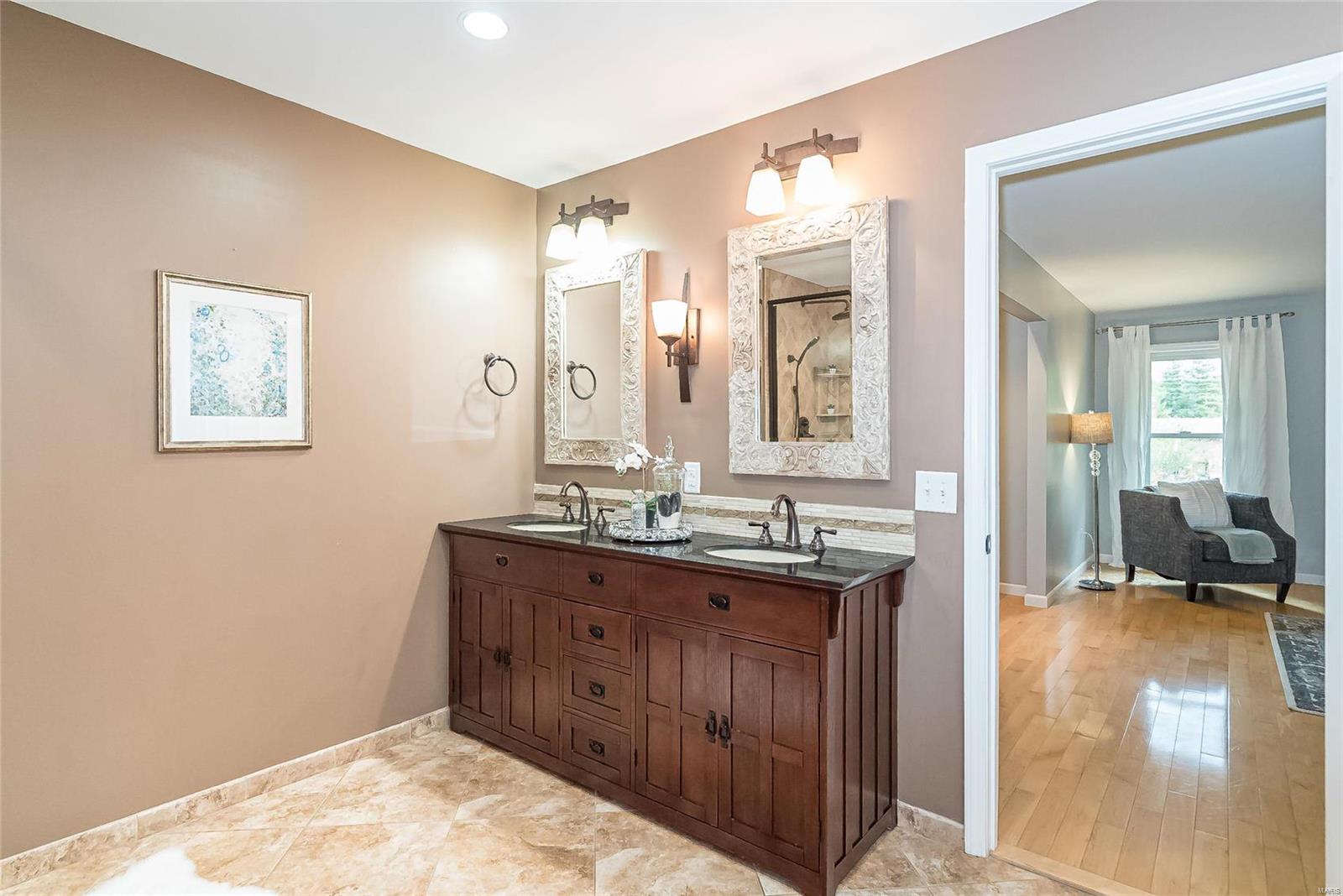 14492 Ladue Road Chesterfield, MO 63017 - Photo 40 of 50