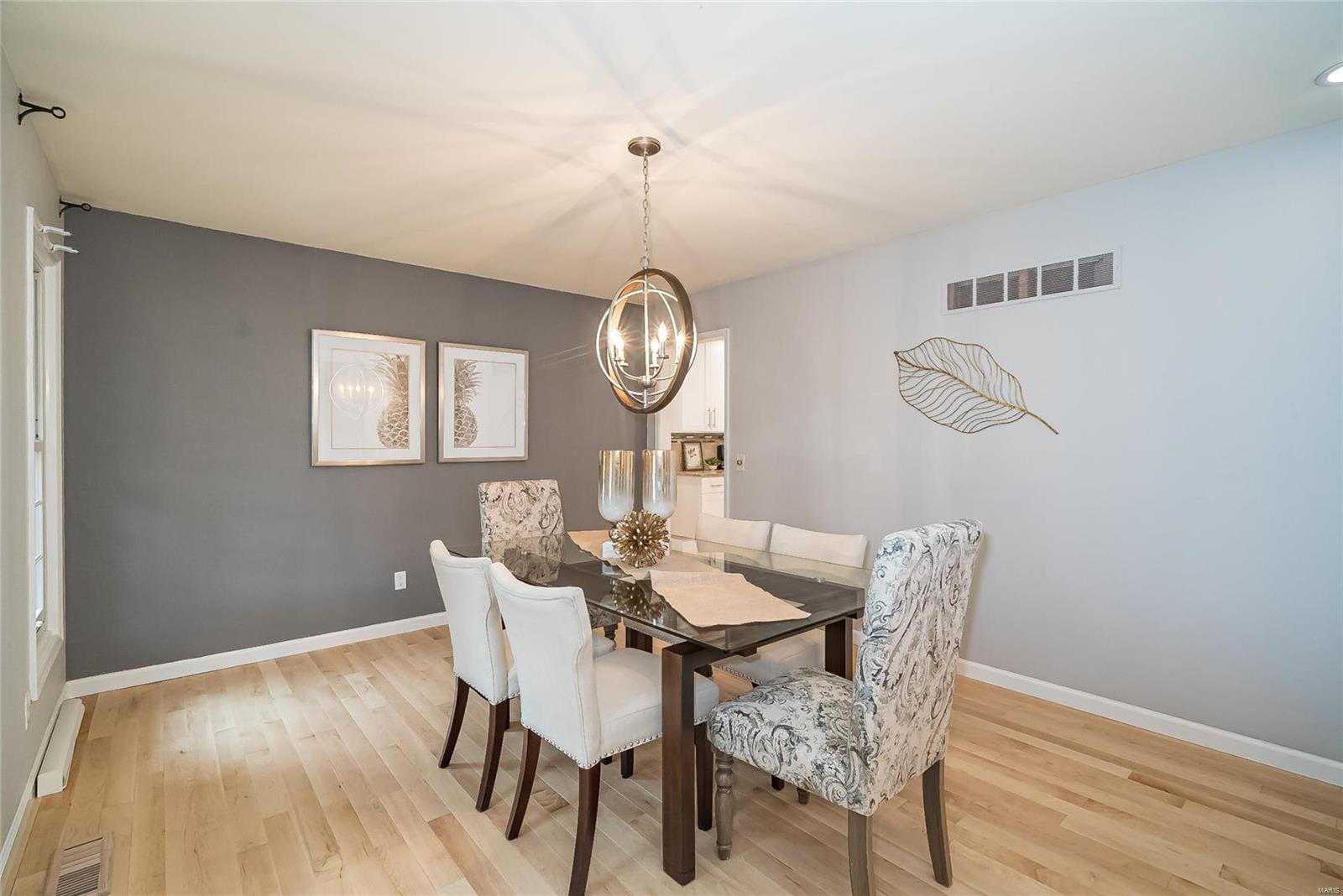 14492 Ladue Road Chesterfield, MO 63017 - Photo 9 of 50