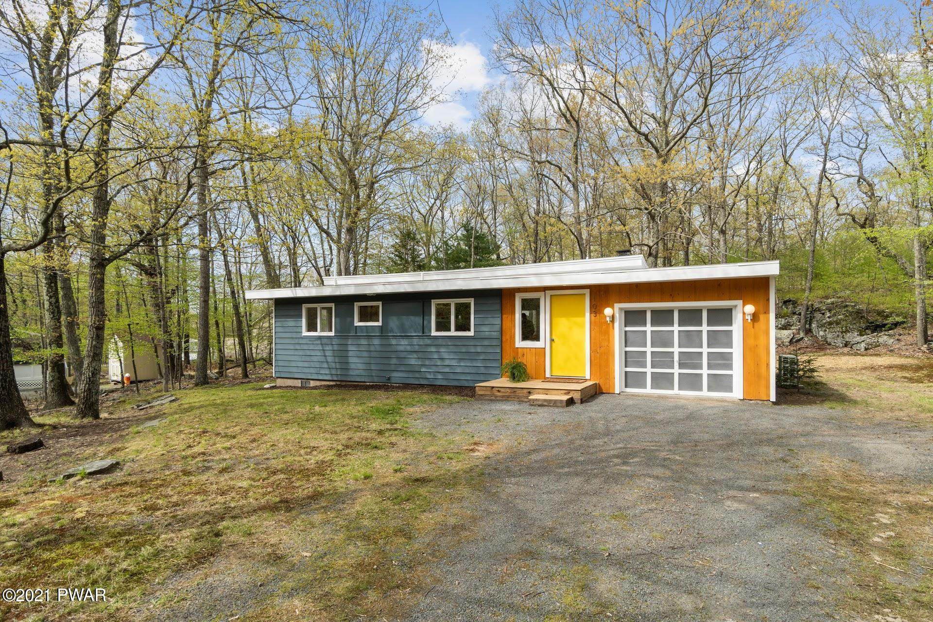103 Ridgeway Drive Hawley, PA 18428 - Photo 2 of 31