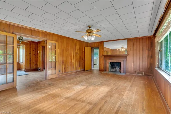 $575,000 | 1874 Thayer Road, Trinity, NC 27370