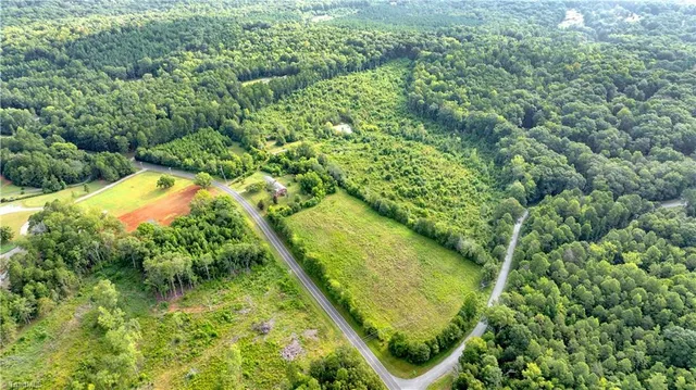 $575,000 | 1874 Thayer Road, Trinity, NC 27370