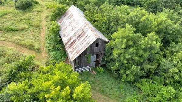 $575,000 | 1874 Thayer Road, Trinity, NC 27370