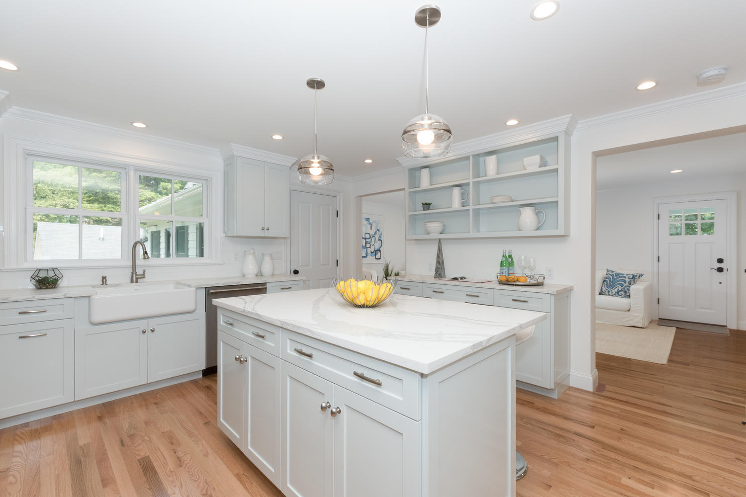 255 Tokeneke Road Darien, CT 06820 - Photo 13 of 33 253 Tokeneke Rd Darien CT-large-023-061-
