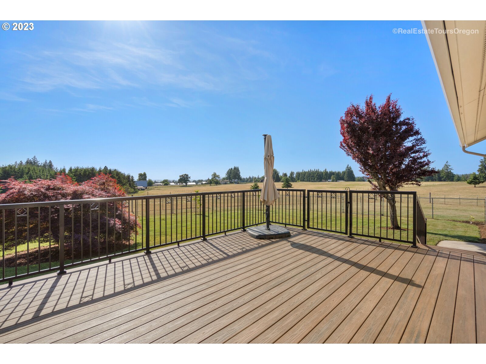 13807 South Leland Road Oregon City, OR 97045 - Photo 23 of 38 Gallery Image 23