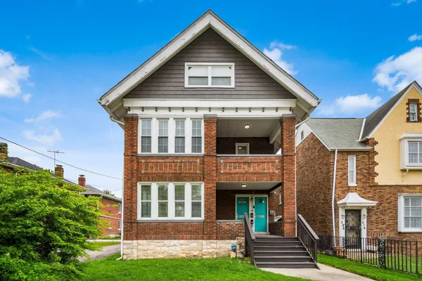 $625,000 | 220 Parkwood Avenue, Columbus, OH 43203