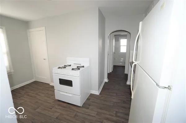 $800 | 1306 North Chester Avenue, Indianapolis, IN 46201