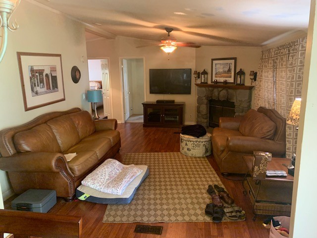 4416 Stockard Road Culleoka, TN 38451 - Photo 4 of 9 Gallery Image 4