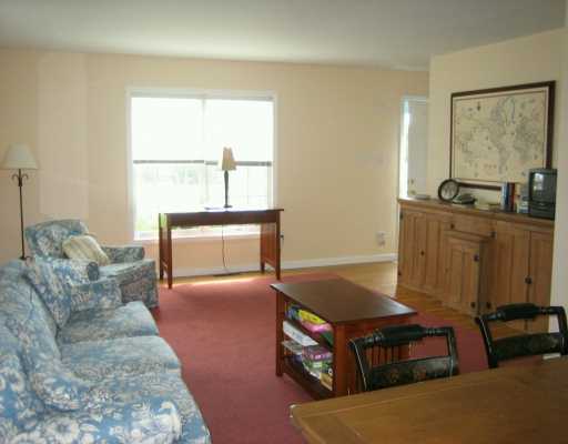 8 Upland Road Westerly, RI 02891 - Photo 6 of 7 Den/Family/Great Room.