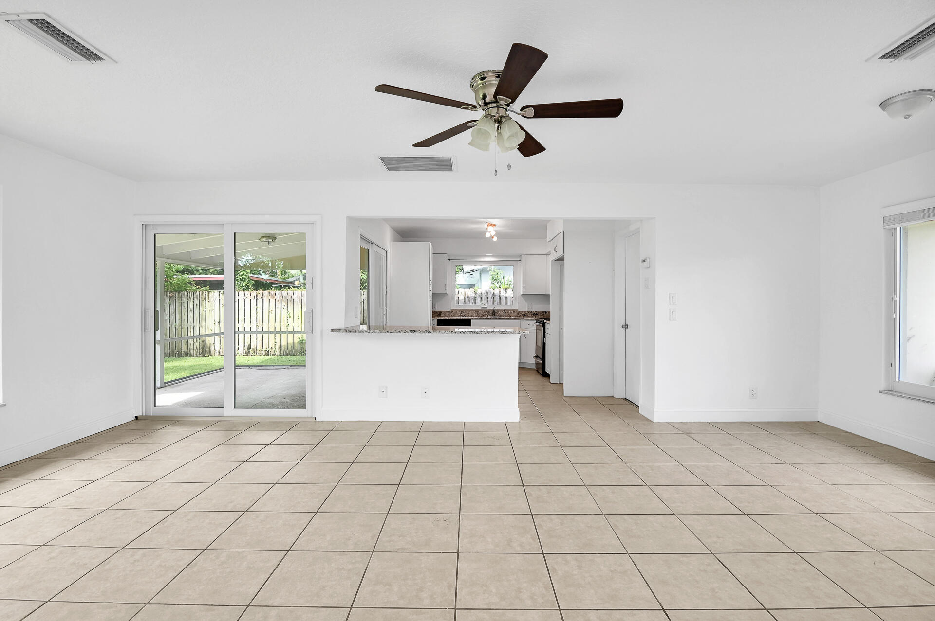 928 Southwest 5th Street Boca Raton, FL 33486 - Photo 7 of 16 photo-6