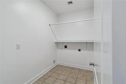 $165,000 | 43215 Creek Circle, Unit 502, Hammond, LA 70403