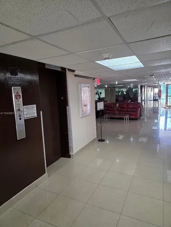 a view of a livingroom with furniture