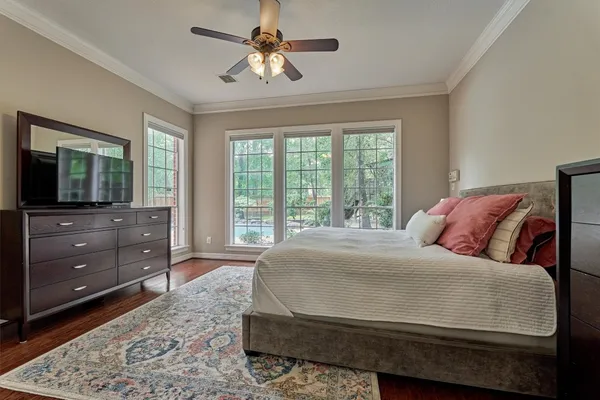 $950,000 | 19 Craggy Rock Street, The Woodlands, TX 77381
