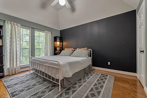 $950,000 | 19 Craggy Rock Street, The Woodlands, TX 77381