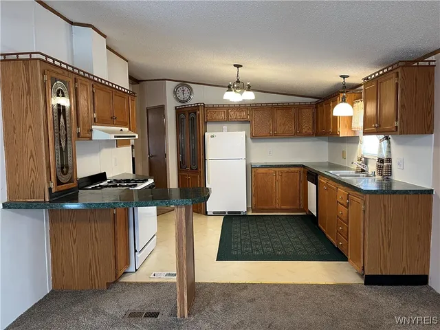 $94,900 | 1164 Timberwood Court, Lockport Town, NY 14094