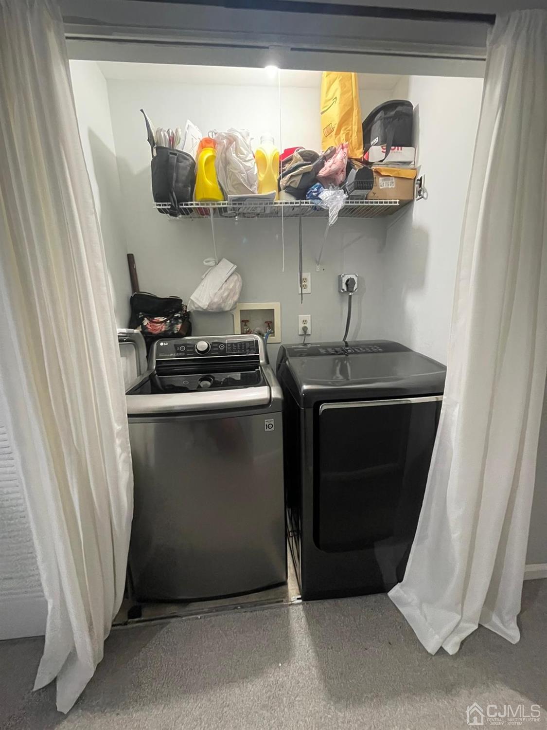 824 Edpas Road New Brunswick, NJ 08901 - Photo 10 of 13 a utility room with a stove a washer and dryer