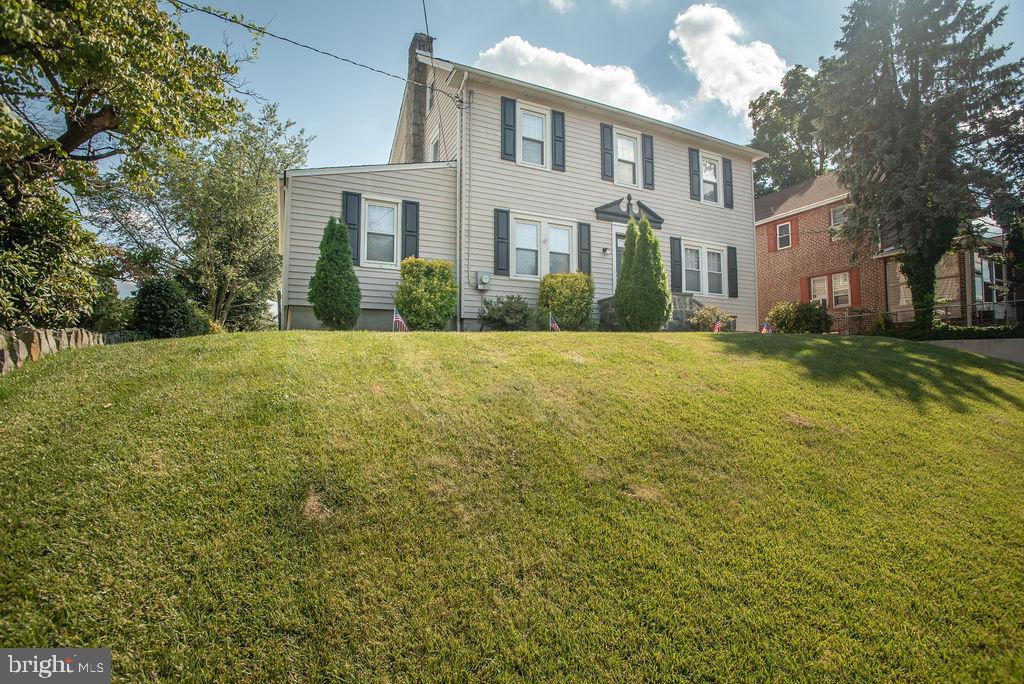 18 Boxwood Road Wilmington, DE 19804 - Photo 3 of 32 Gallery Image 3