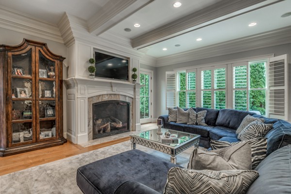 4 Franklin Road Lexington, MA 02420 - Photo 8 of 27 Gallery Image 8