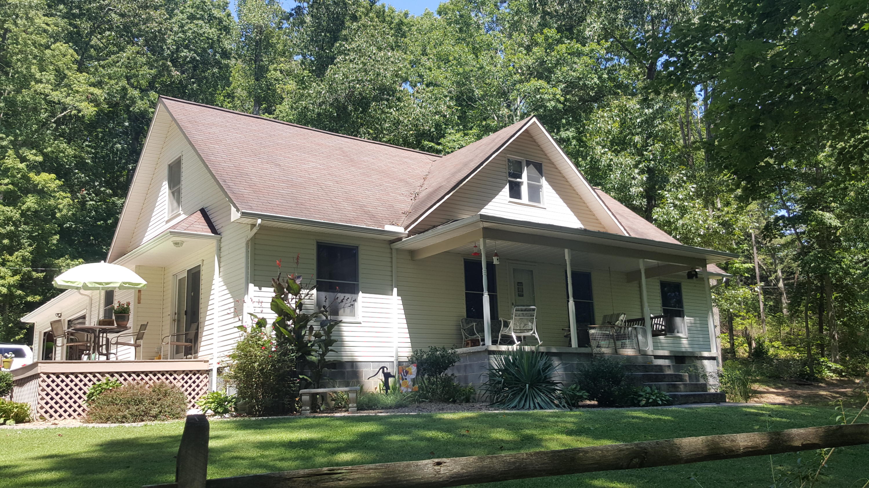 806 Cole Road New Tazewell, TN 37825 - Photo 2 of 19 20160816_143519