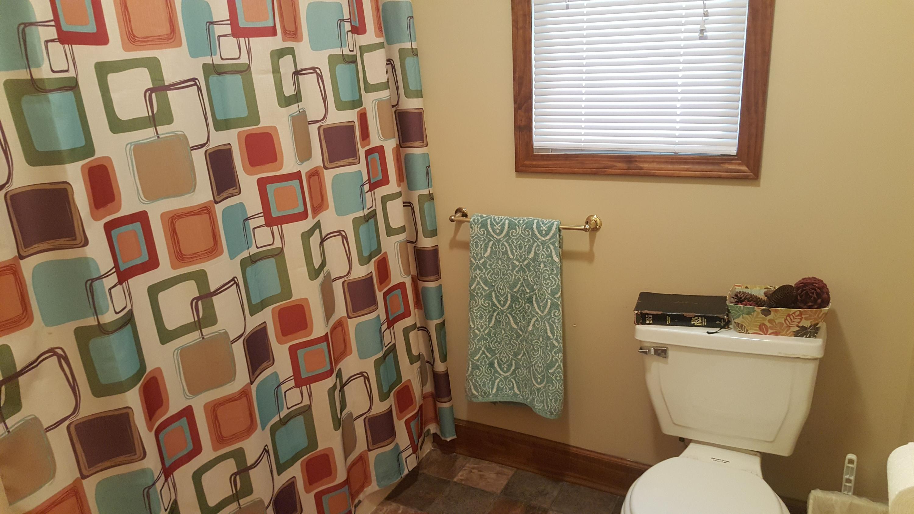 806 Cole Road New Tazewell, TN 37825 - Photo 15 of 19 20160831_123329