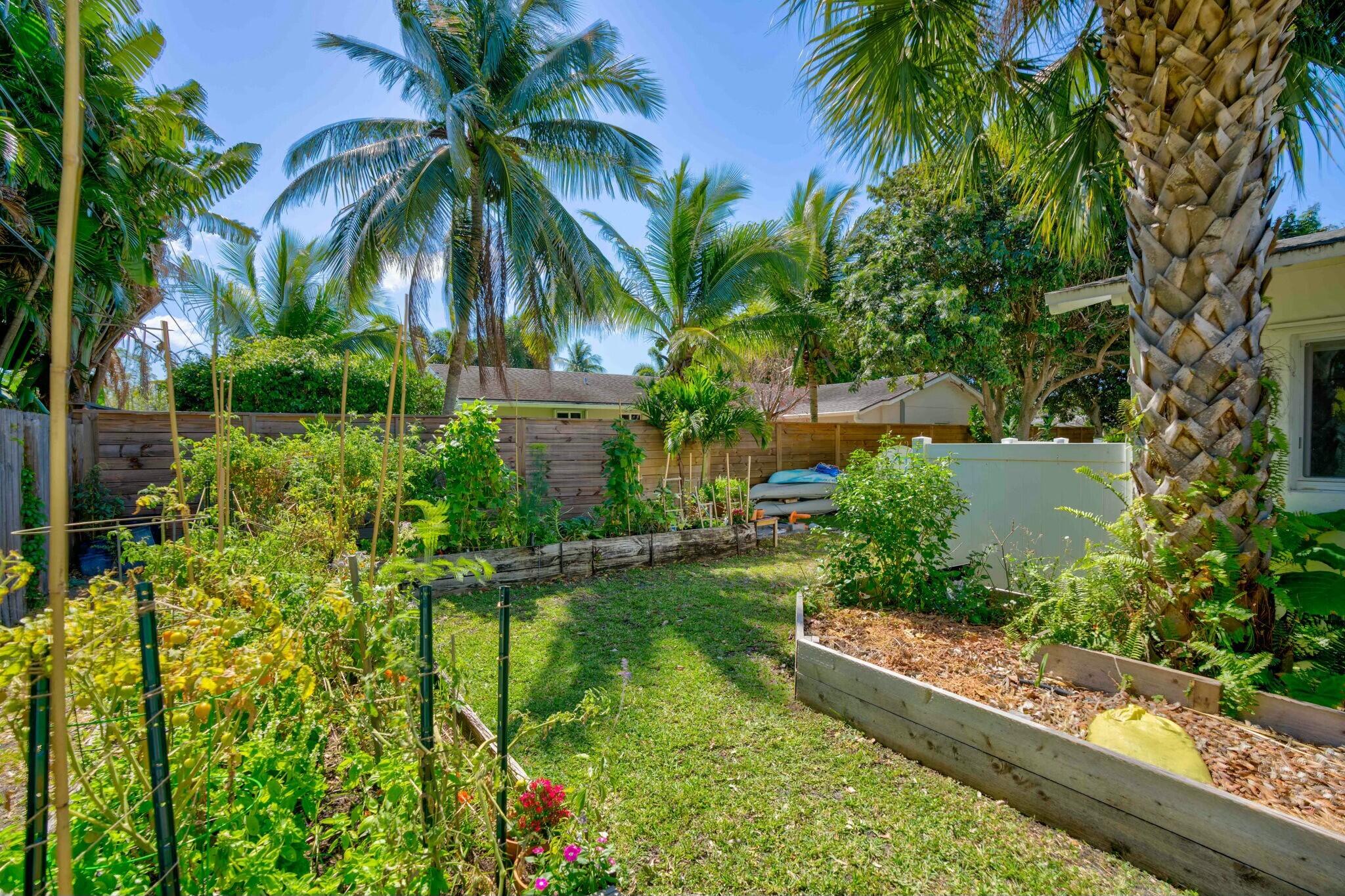 547 Marlin Road North Palm Beach, FL 33408 - Photo 20 of 30 tempImage791OUv