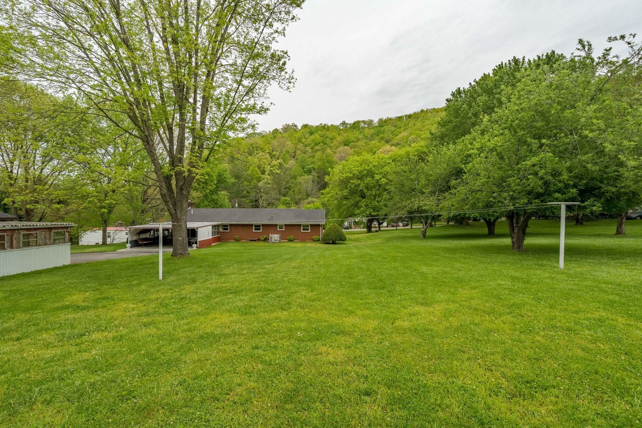 244 Odom Branch Road Erwin, TN 37650 - Photo 23 of 45 244 Odom Branch Rd, Erwin, TN (20 of 45)