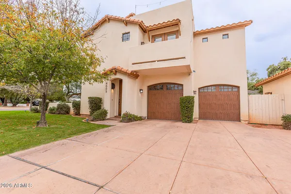 $860,000 | 4005 East Osborn Road, Phoenix, AZ 85018