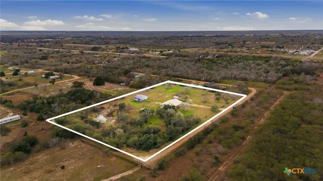 $329,000 | 62 North Street, Cuero, TX 77954