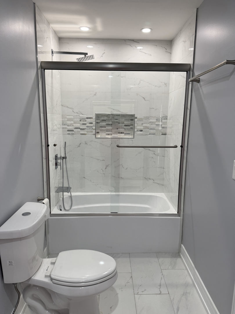 4907 West Walton Street, Unit 2 Chicago, IL 60651 - Photo 13 of 16