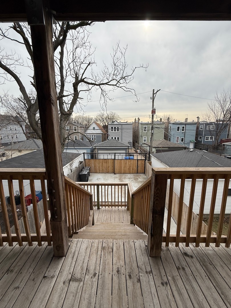 4907 West Walton Street, Unit 2 Chicago, IL 60651 - Photo 15 of 16