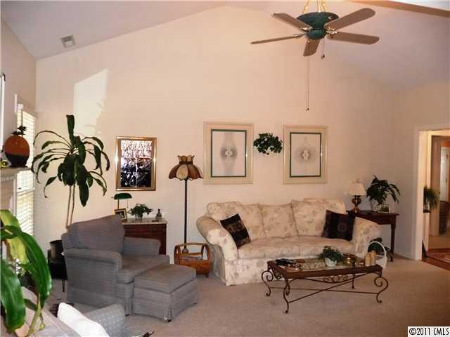 2521 Round Table Road Monroe, NC 28110 - Photo 5 of 16 Gallery Image 5
