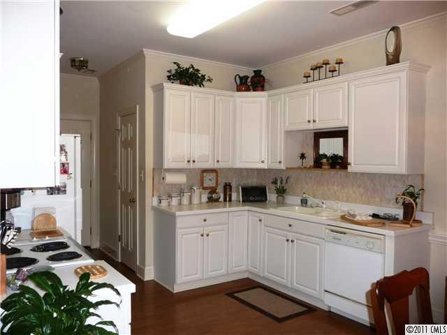 2521 Round Table Road Monroe, NC 28110 - Photo 6 of 16 Gallery Image 6