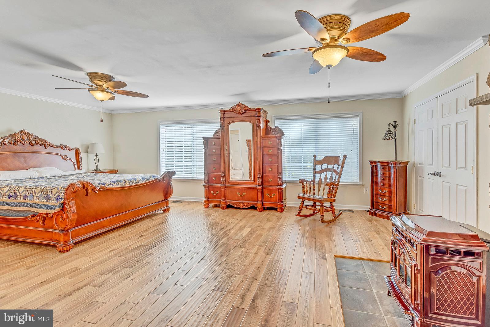 13095 Olivet Road Lusby, MD 20657 - Photo 22 of 48 Massive master suite